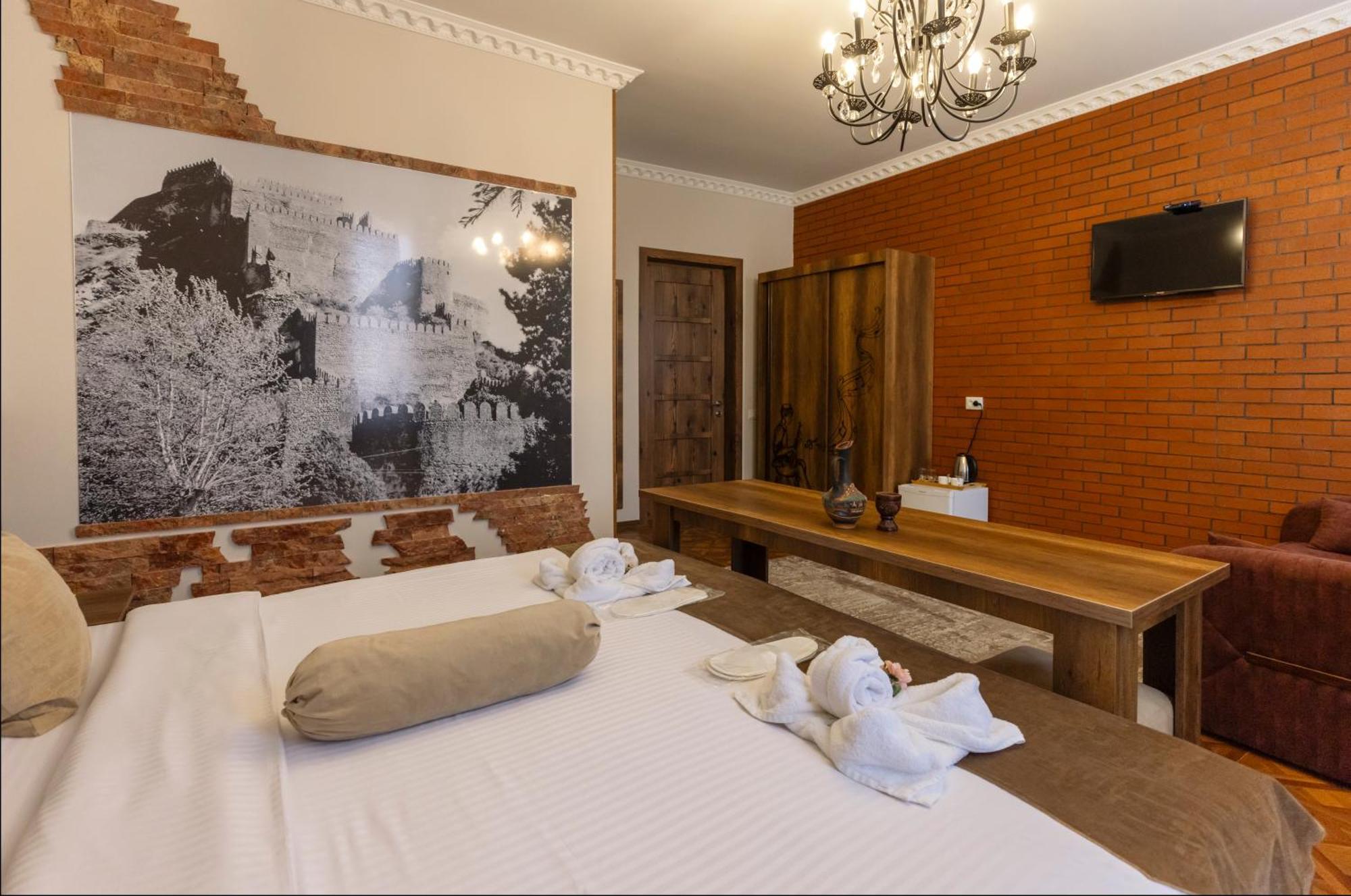 Hestia Boutique Hotel Ґорі Екстер'єр фото