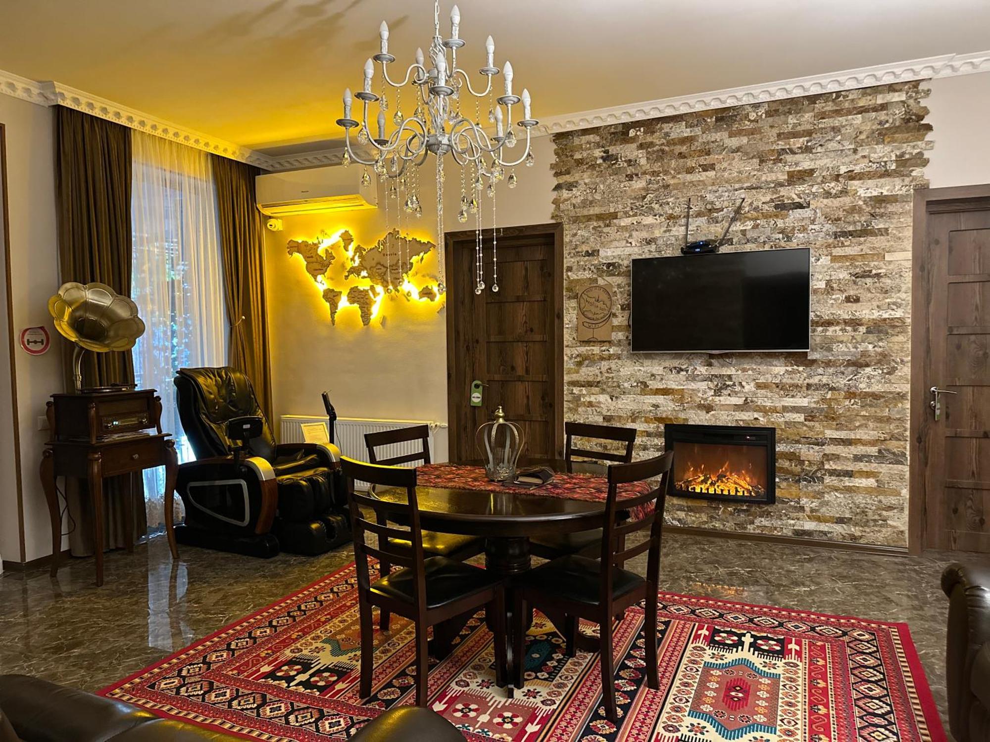 Hestia Boutique Hotel Ґорі Екстер'єр фото
