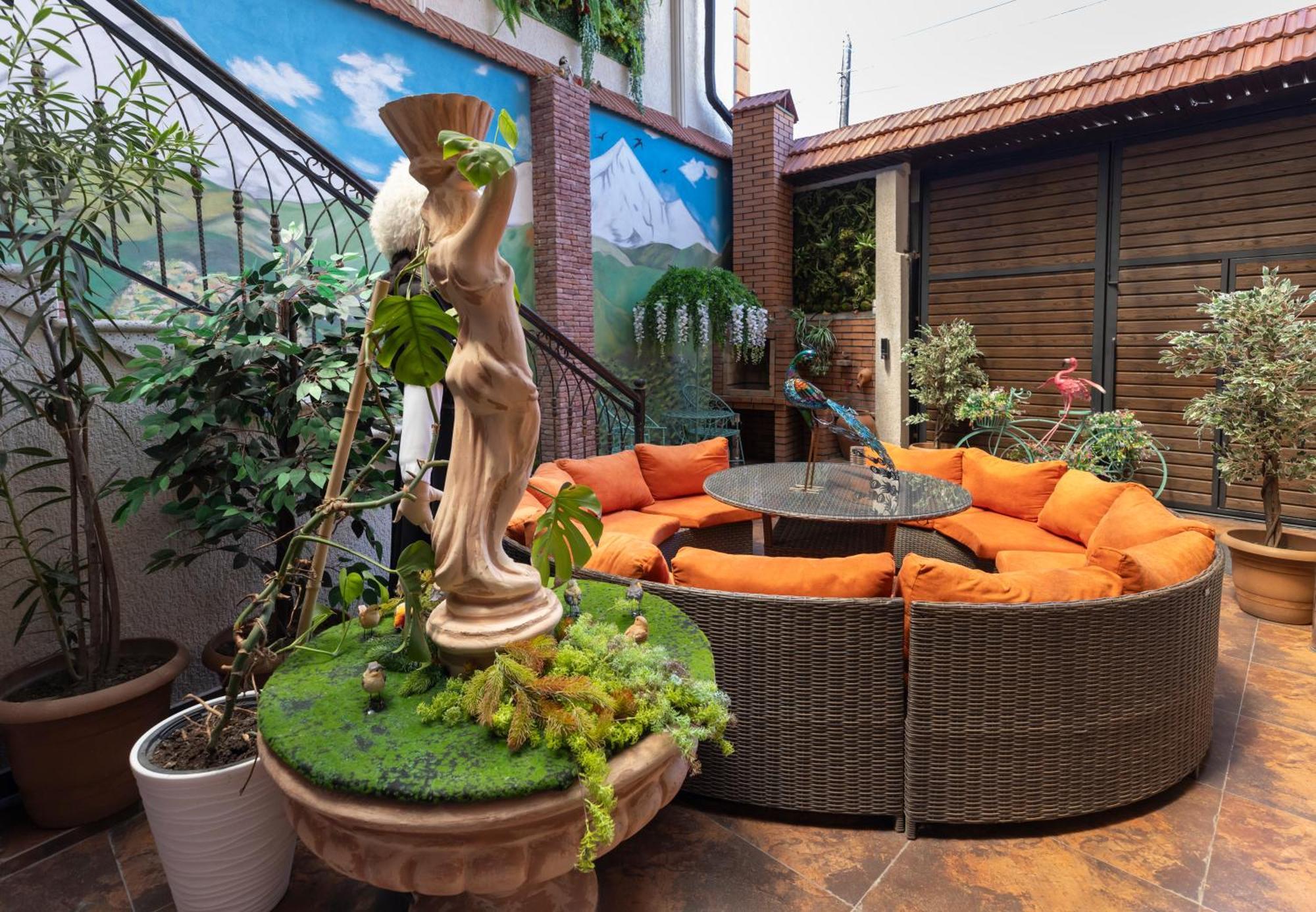 Hestia Boutique Hotel Ґорі Екстер'єр фото