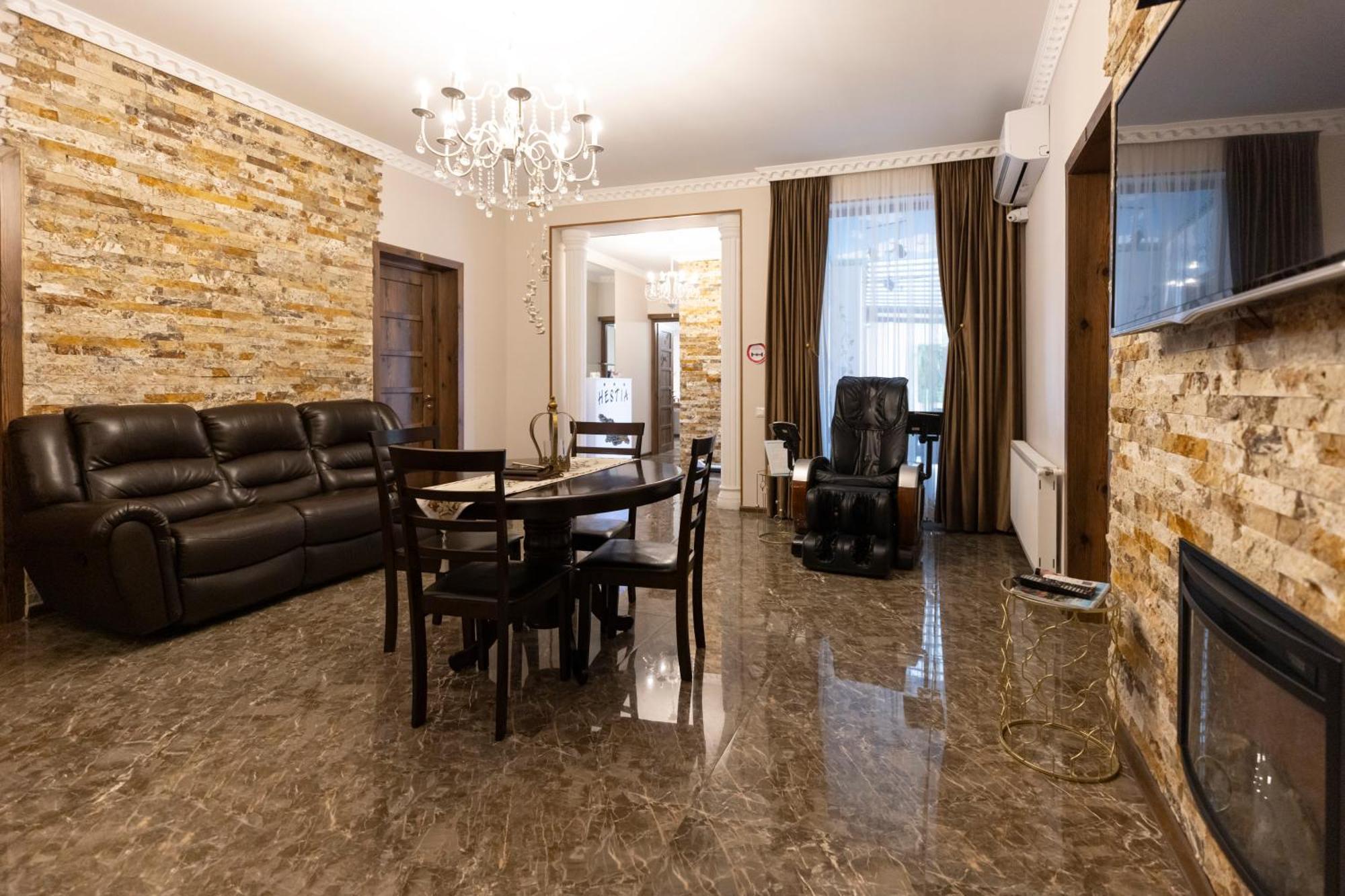 Hestia Boutique Hotel Ґорі Екстер'єр фото